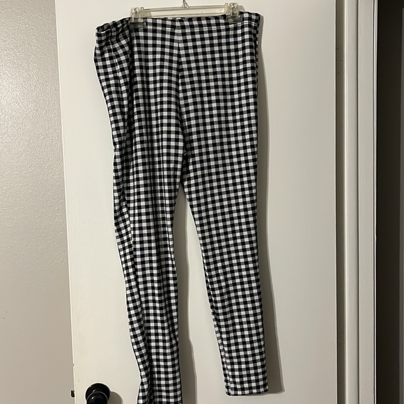 Maternity pants - Picture 4 of 5